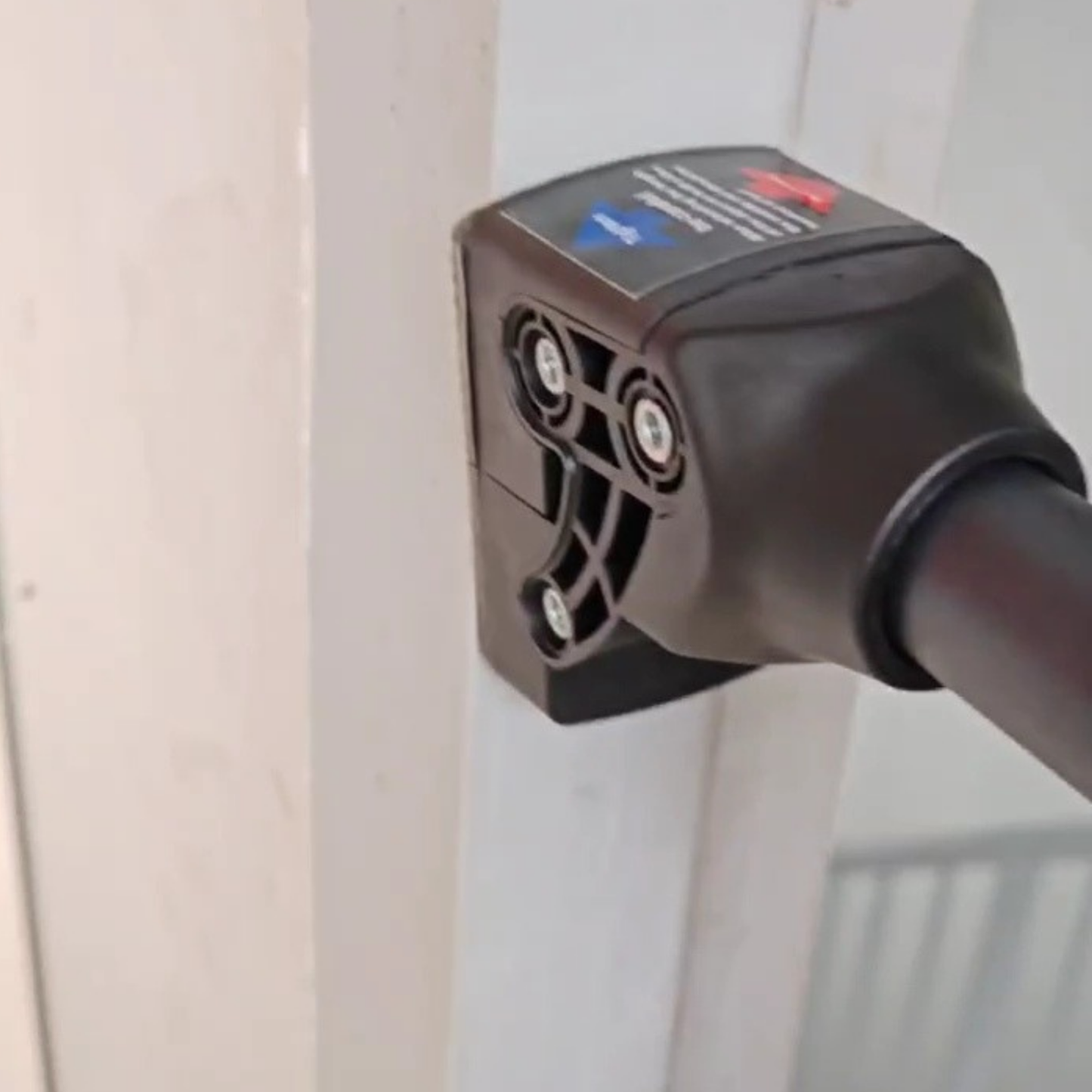 DoorBeast Pull-Up Bar